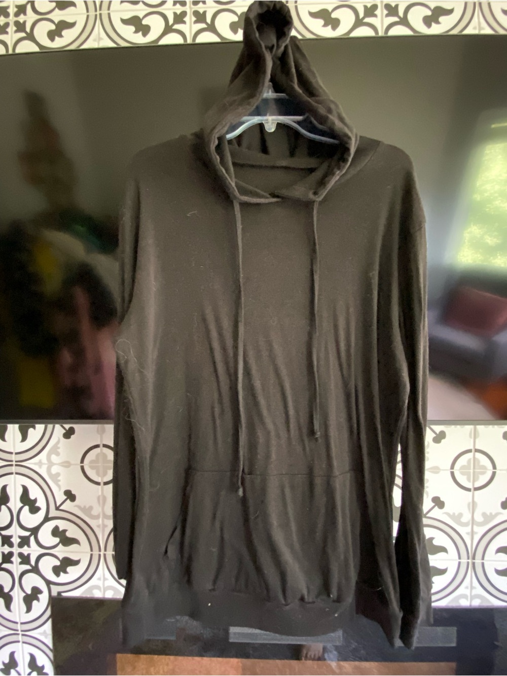 Thin Black Women’s Hooded Long-Sleeve Shirt TShirt Sz L